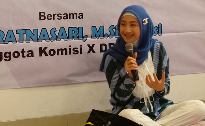  Desy Sosialisasi UU Ekonomi Kreatif Dengan UMKM Sukabumi