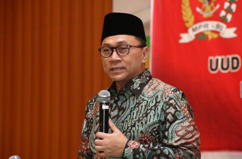  Zulhas Minta Kader PAN di DPR Perjuangkan Isu Tarif Listrik