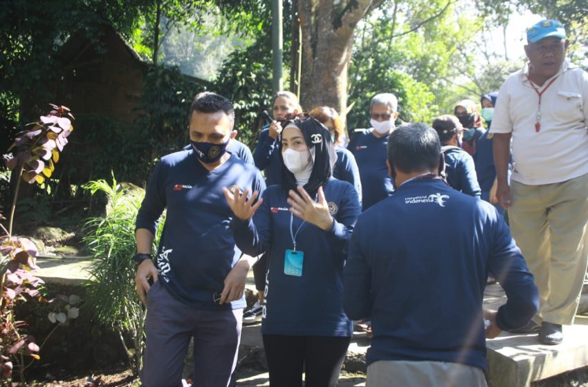  Semangat Gerakan BISA Desy Ratnasari bersama Kemenparekraf di Pondok Halimun Kab. Sukabumi