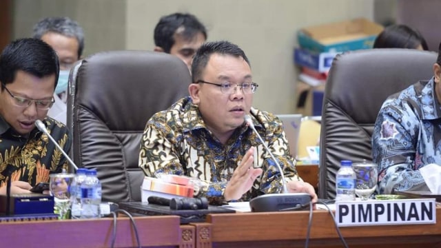 Saleh P Daulay, Ketua Fraksi PAN DPR RI